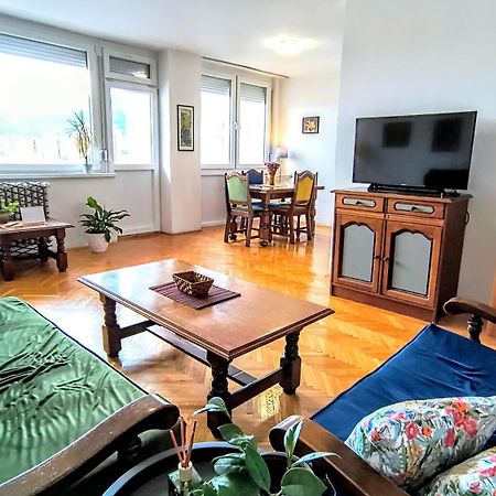 Apartment Maya'S Place Skopje Eksteriør billede